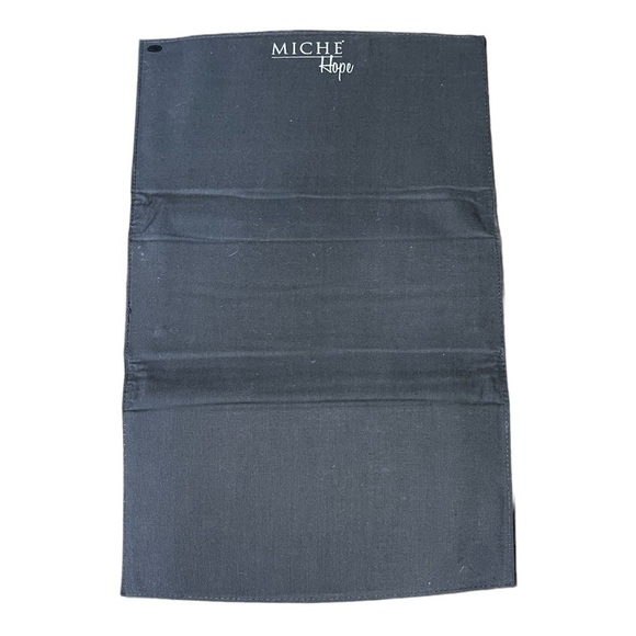 Miche Red Hope Classic Shell - Picture 2 of 4